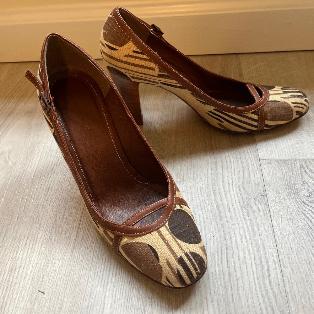 Banana Republic pumps